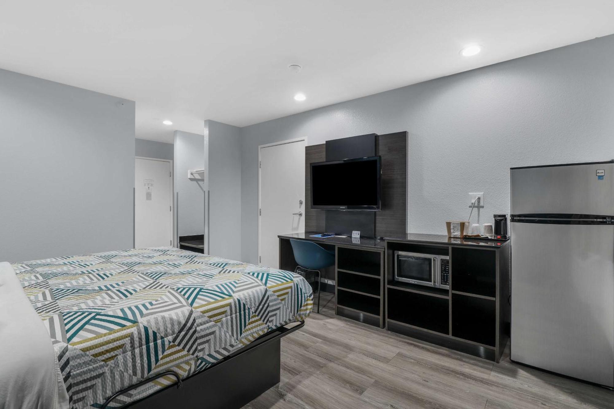 Studio 6 Suites Perris, Ca Dış mekan fotoğraf