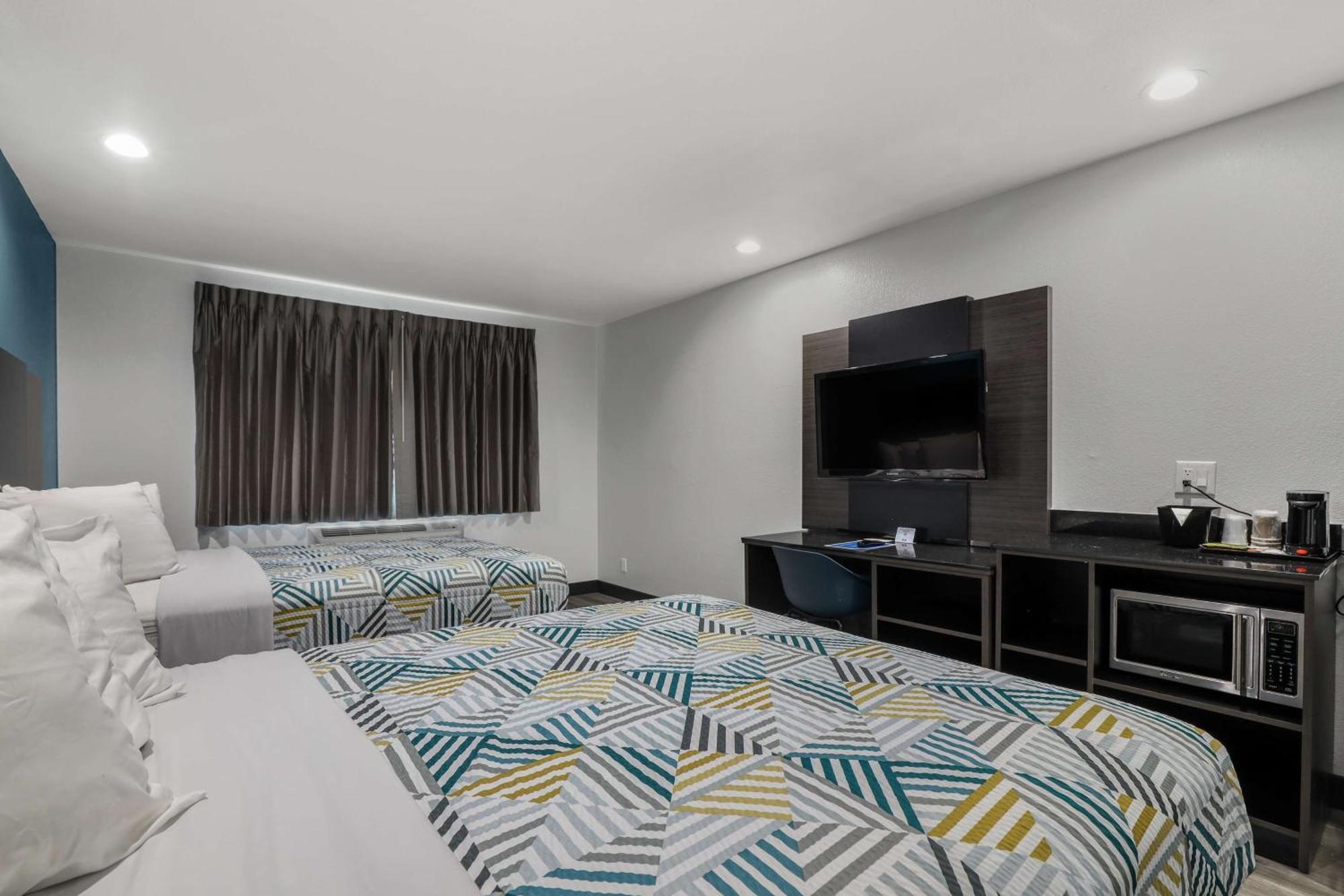 Studio 6 Suites Perris, Ca Dış mekan fotoğraf