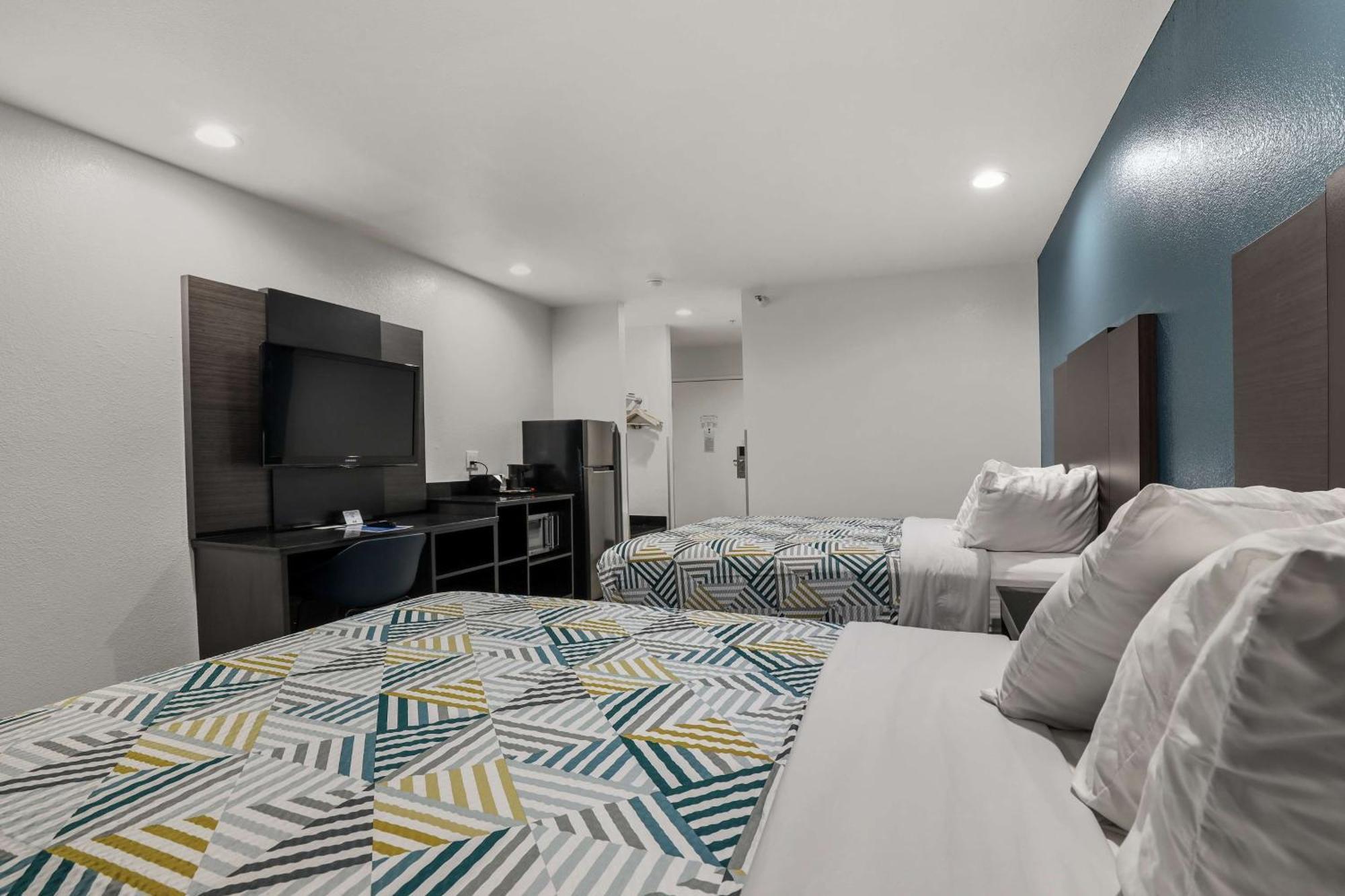 Studio 6 Suites Perris, Ca Dış mekan fotoğraf