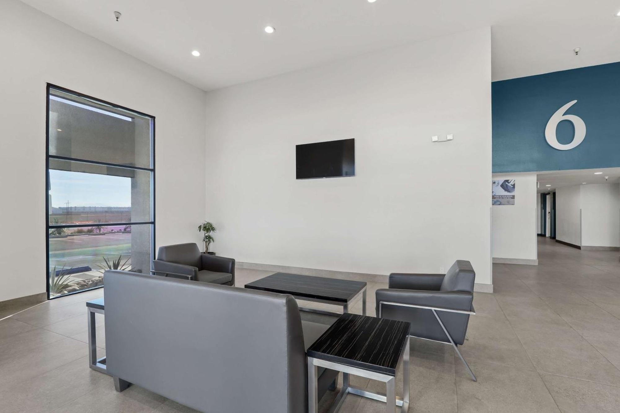Studio 6 Suites Perris, Ca Dış mekan fotoğraf