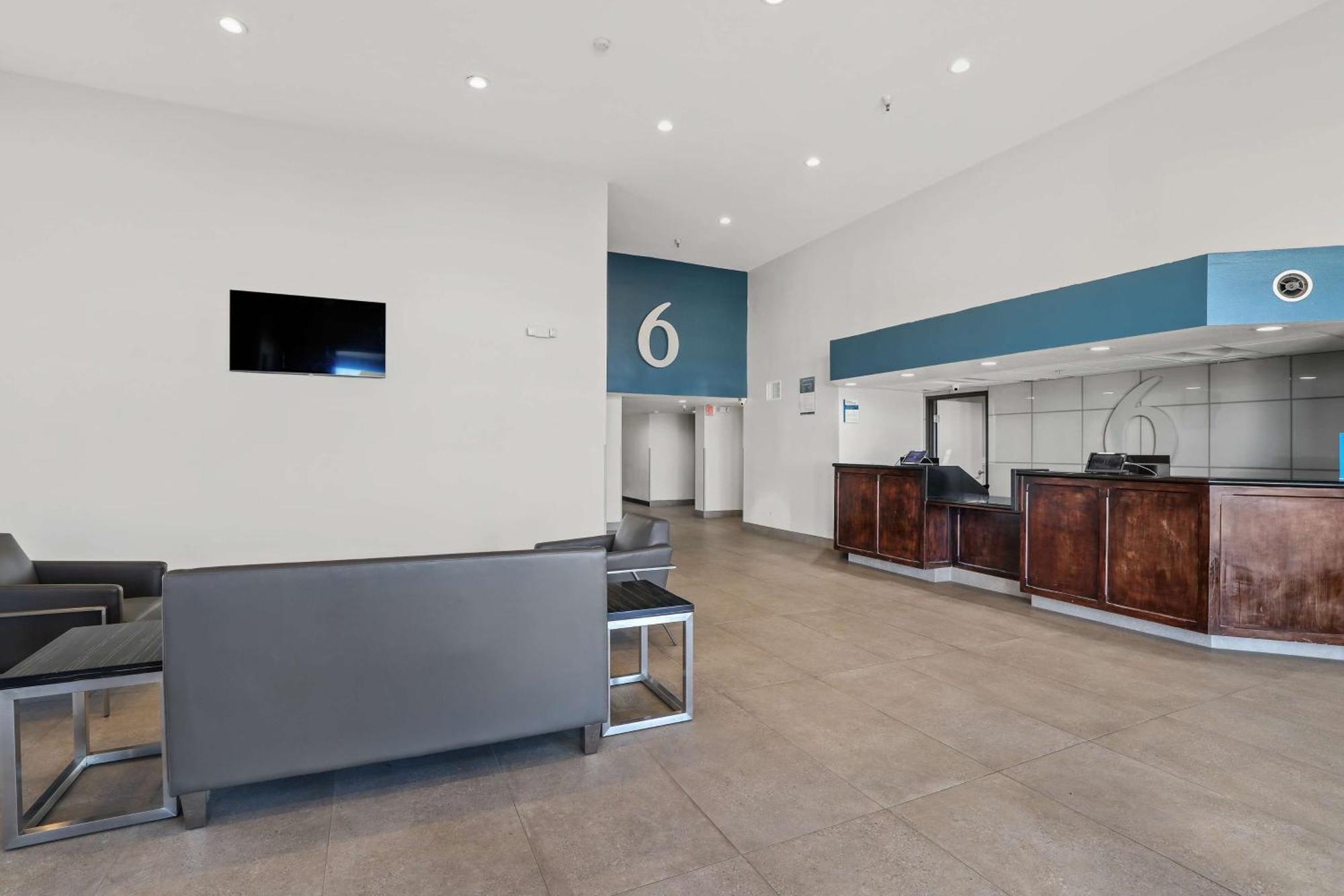 Studio 6 Suites Perris, Ca Dış mekan fotoğraf
