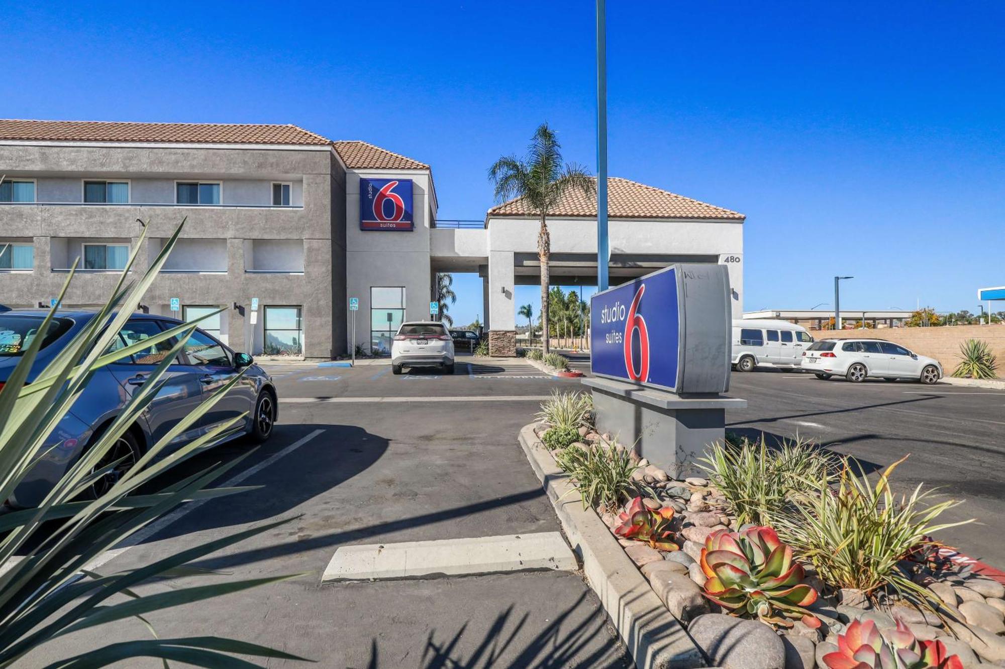 Studio 6 Suites Perris, Ca Dış mekan fotoğraf