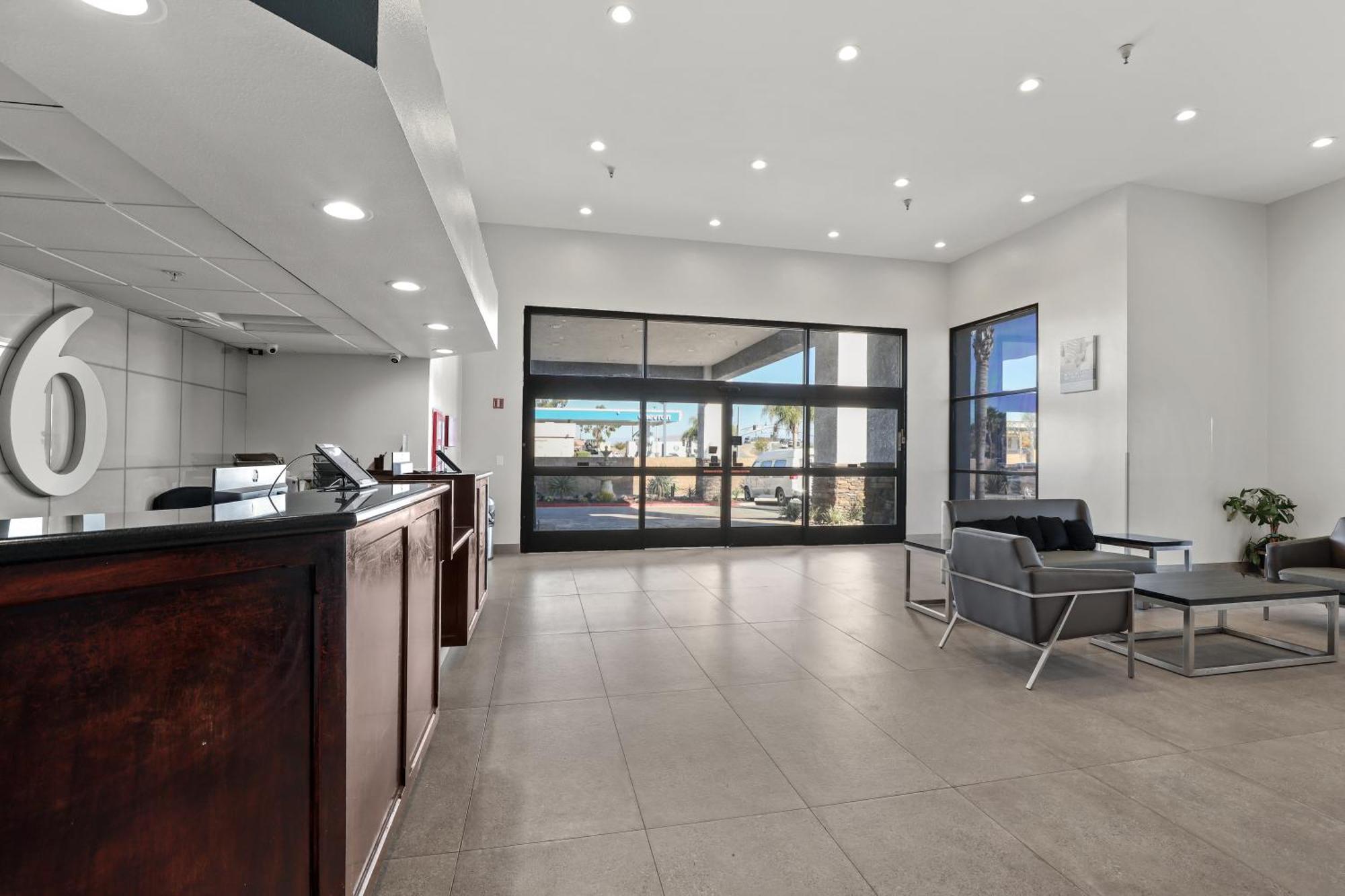 Studio 6 Suites Perris, Ca Dış mekan fotoğraf
